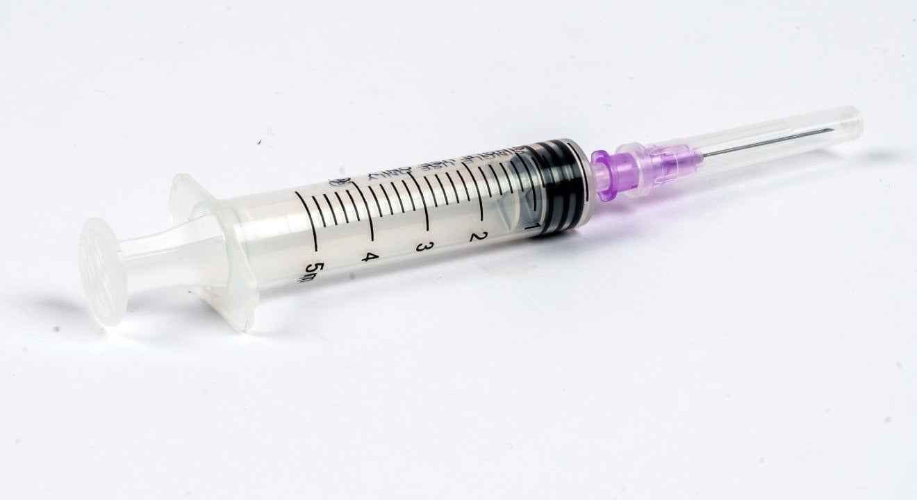 5ml-disposable-syringe-niddle.jpg