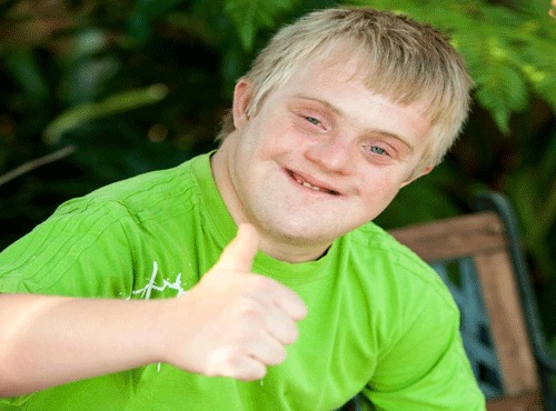 Downs-syndrome-thumbs-up-meme-10.jpg