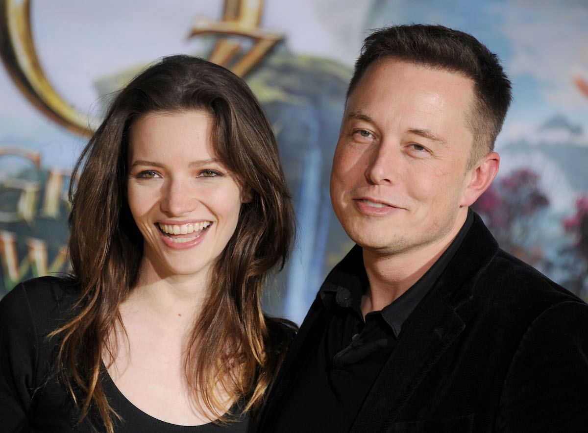 Elon-Musk-Talulah-Riley-2013.jpg