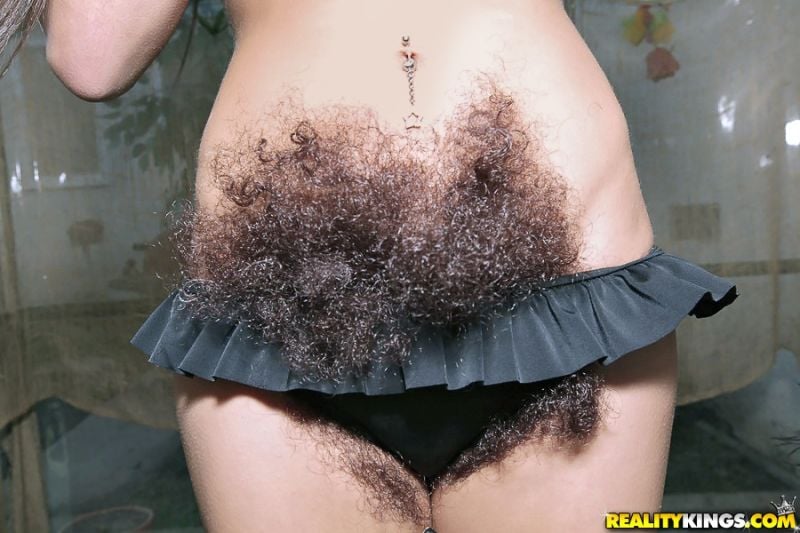 hairy_vagina_mem-840.jpg