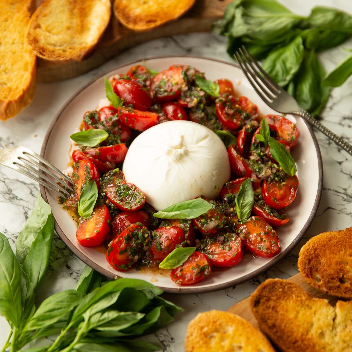 tomato-burrata-salad.jpg