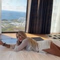 Chloe-escorts-in-athens-city-tour-in-athens-4