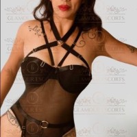 Maggy-escorts-in-athens-city-tours-in-athens-3