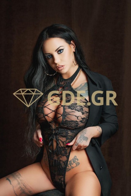 Jennifer (Golden-Diamond-Escort)  escort