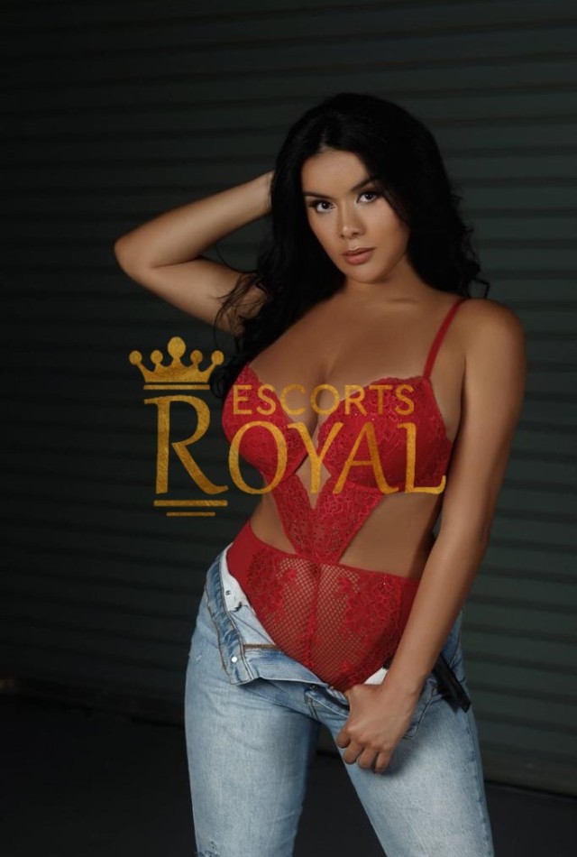 Ricarda (Royal Escorts)  escort