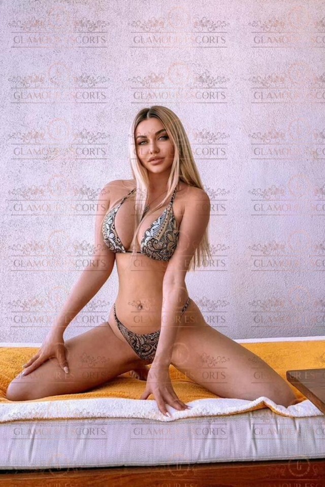 Viktoria6 (GlamourEscorts)  escort