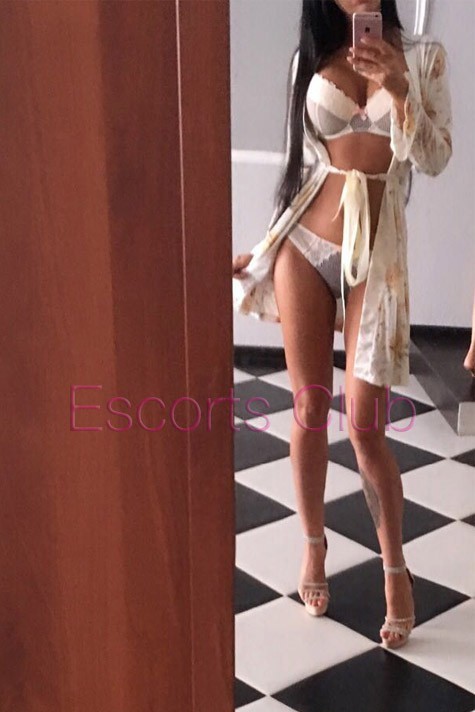 Domenica Escorts Club (Θεσσαλονίκη)  escort