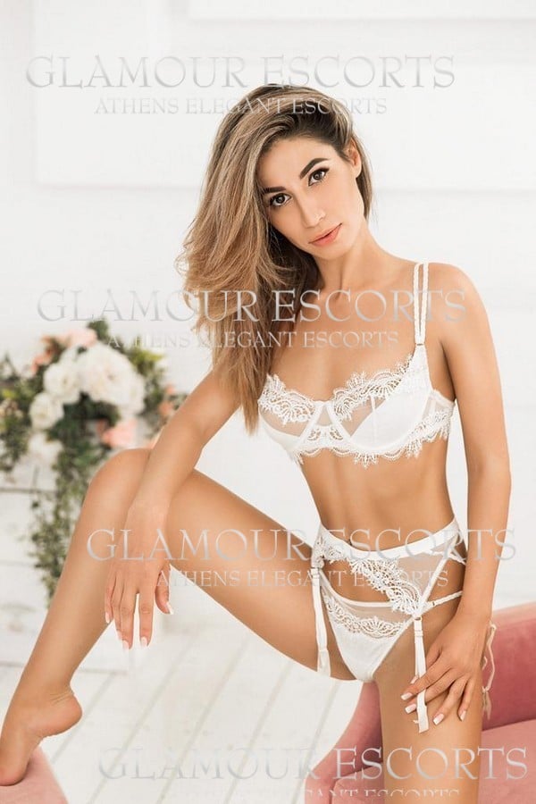 Dianna3 (GlamourEscorts)  escort