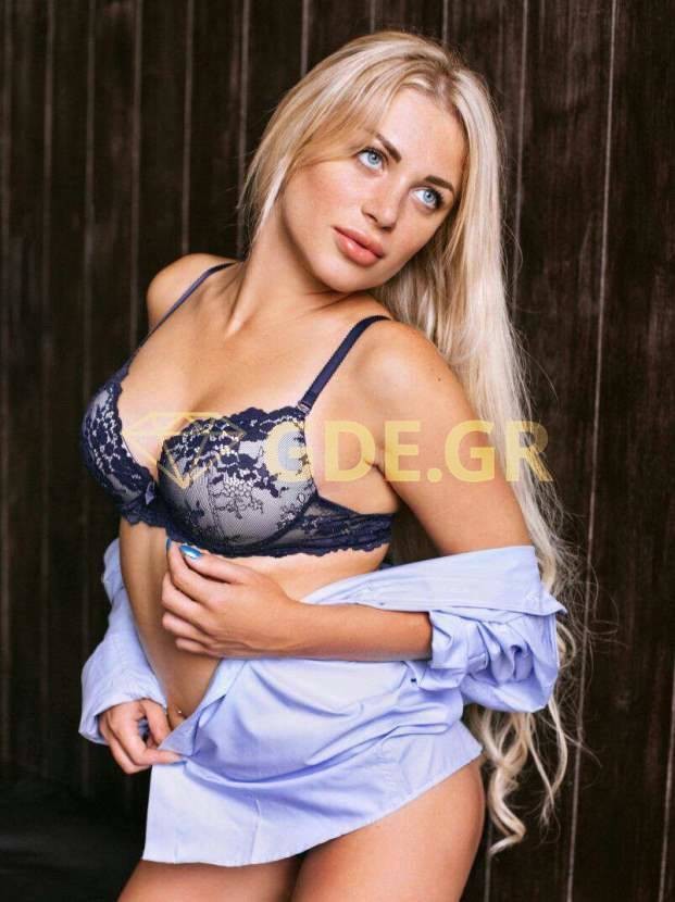 Julia4 (Golden-Diamond-Escort)  escort