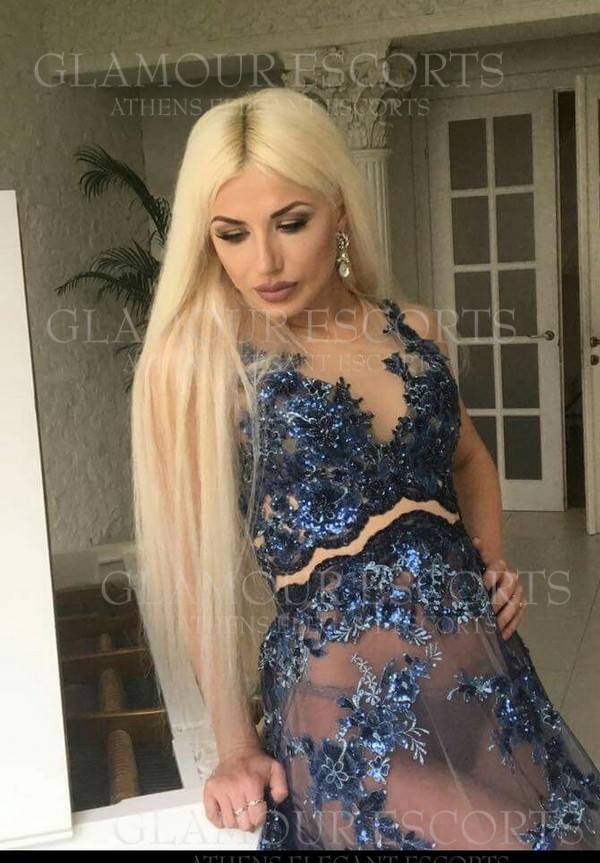 Vika2 (GlamourEscorts)  escort