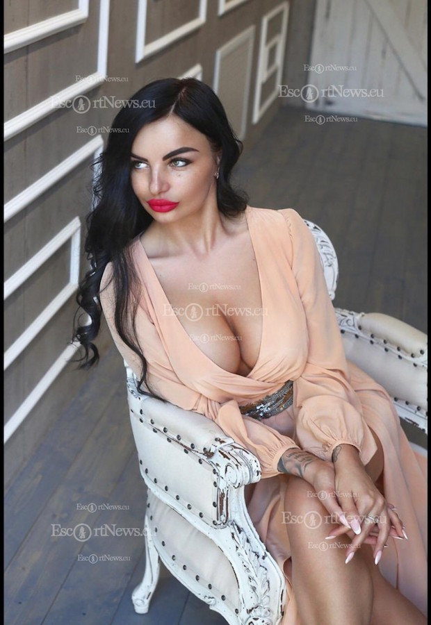 Valeria (GreeceEscort)  escort