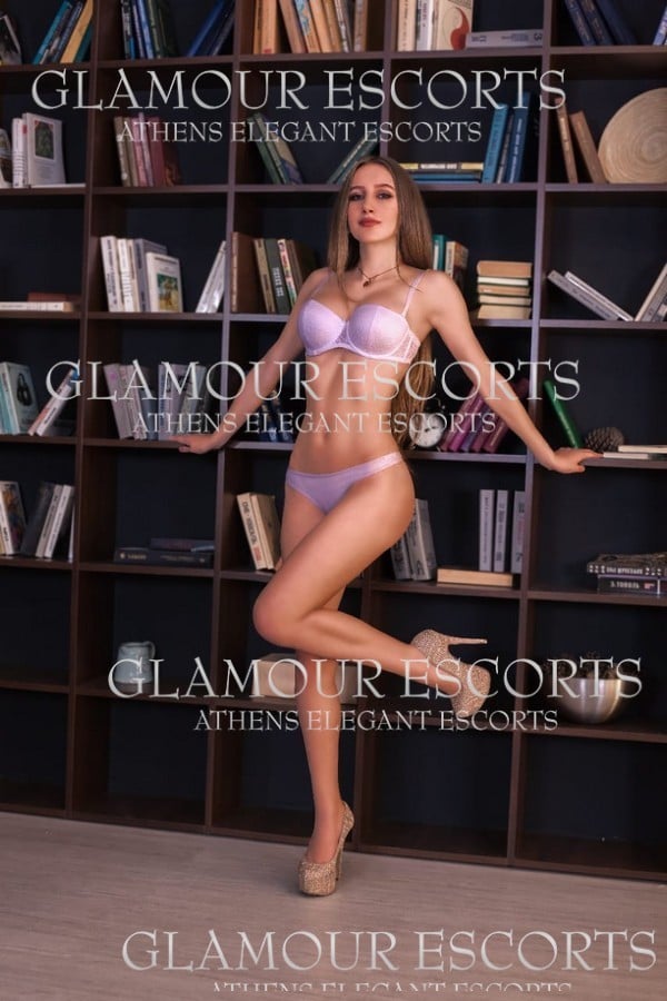 Kristy (GlamourEscorts)  escort