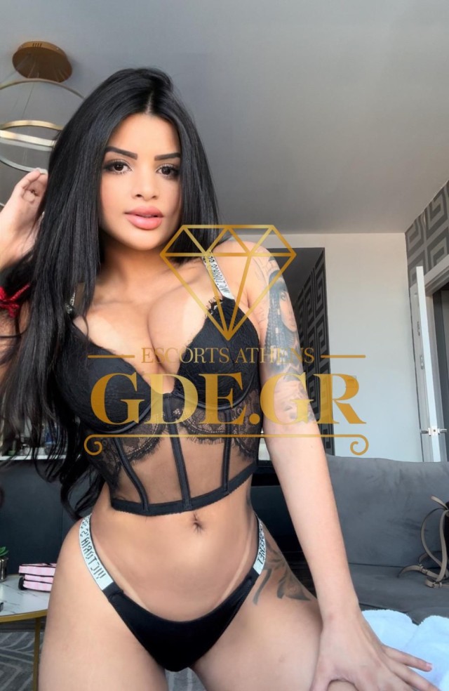 LORENA-SUPER-SENSUAL-CURVY-EXOTIC-LATIN-GDE-MODEL-IN-ATHENS-6