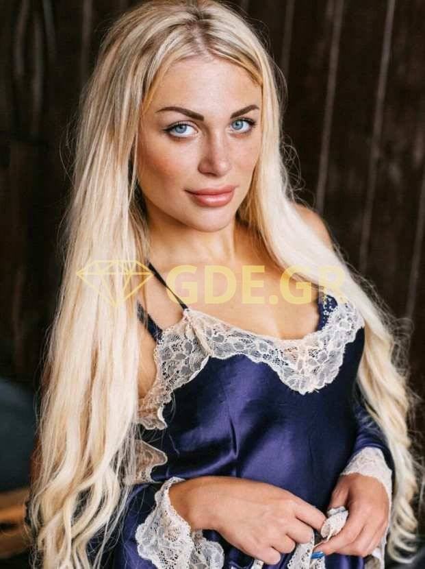 Julia4 (Golden-Diamond-Escort)  escort