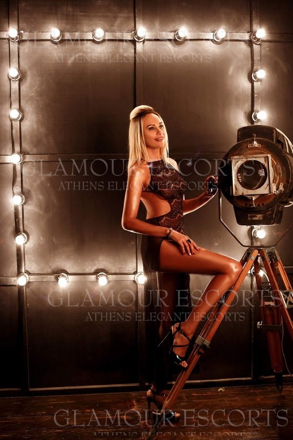 Veronika4 (GlamourEscorts)  escort