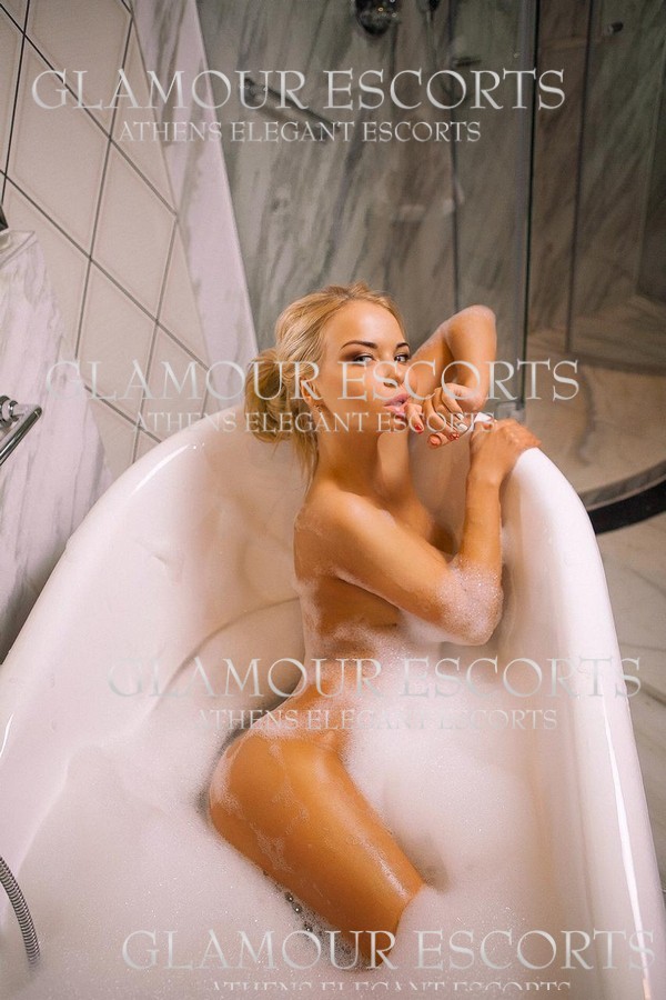 Yulia (GlamourEscorts)  escort