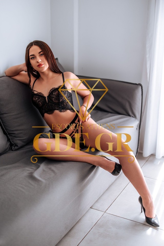 SENSUAL-TEEN-UKRAINIAN-ESCORT-IN-ATHENS-GDE-9-scaled