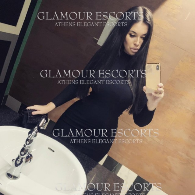 Kriss2 (GlamourEscorts)  escort