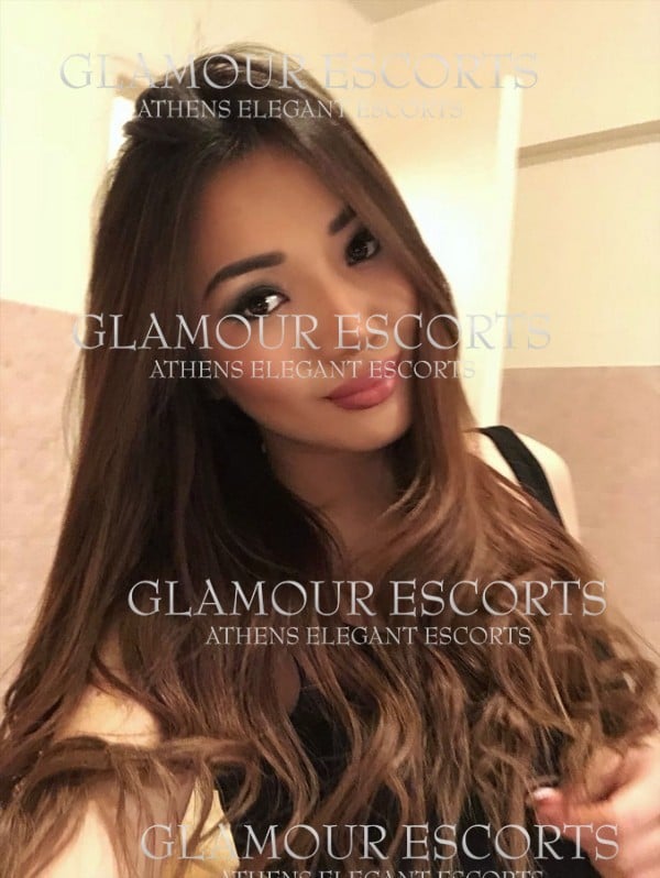 Lily (GlamourEscorts)  escort