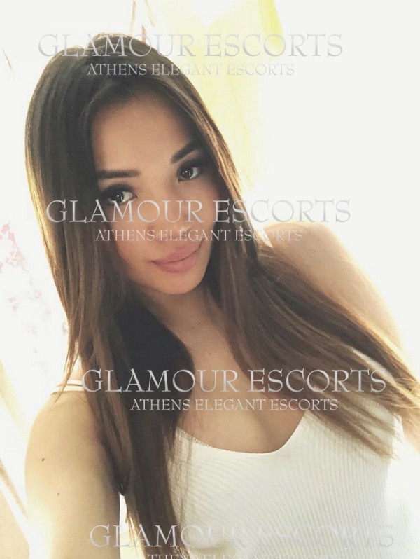 Lily (GlamourEscorts)  escort