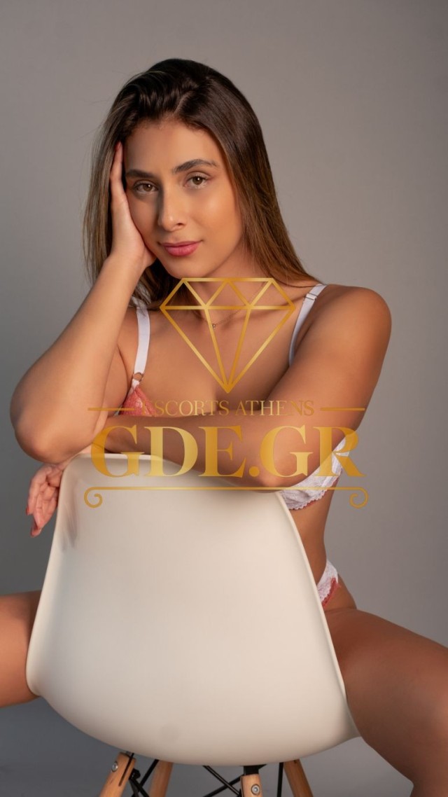 BELLA-SUPER-SENSUAL-LATIN-GDE-ATHENS-CALL-GIRL-4