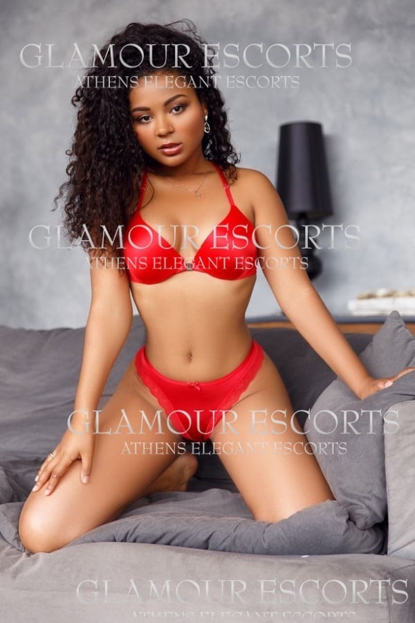 Elina4 (GlamourEscorts)  escort