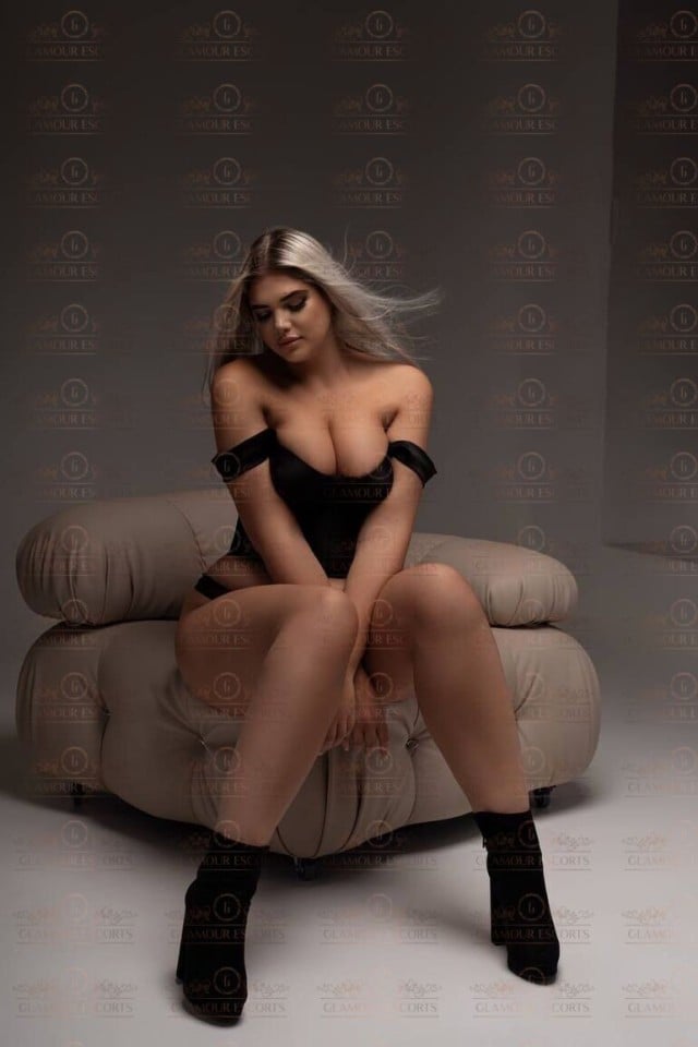 Katerina7 (GlamourEscorts)  escort