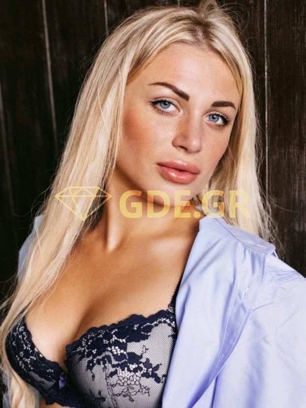 Julia4 (Golden-Diamond-Escort)  escort