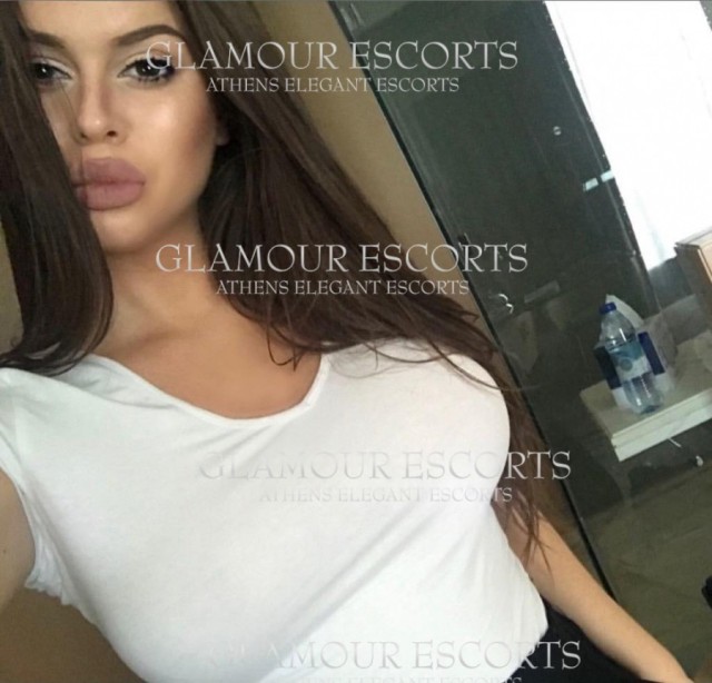 Kriss2 (GlamourEscorts)  escort