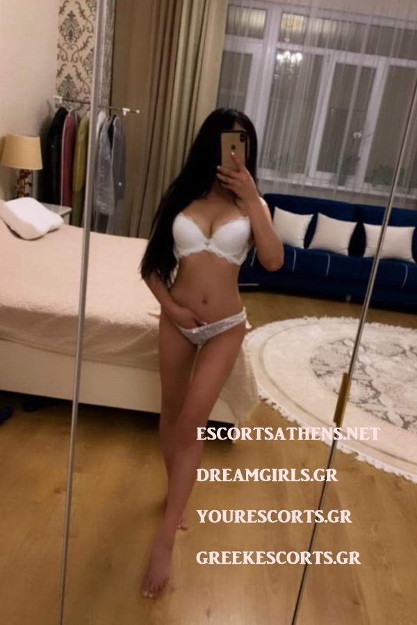 Nami (Dream Girls)  escort